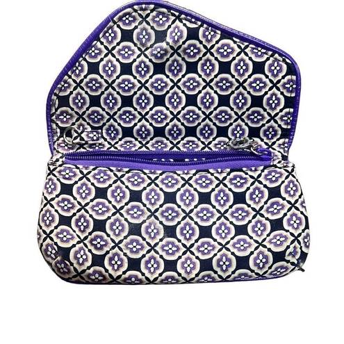 Vera Bradley  Women’s Purple Floral Print Zipper Closure Clutch Size Small