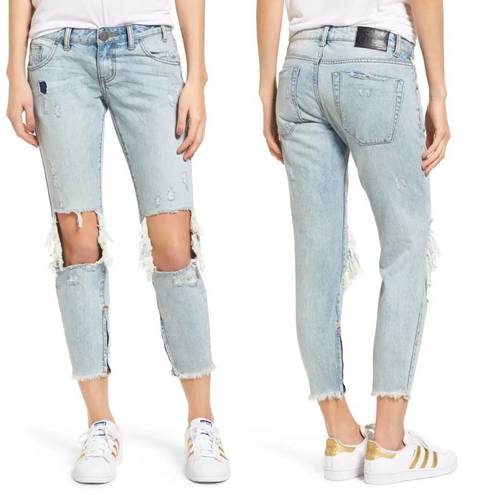 One Teaspoon  Freebirds Ripped Boyfriend jeans 26