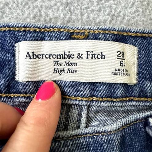 Abercrombie & Fitch Abercrombie Fitch Womens Jeans Size 6 Mom Jean High Rise Distressed Raw Hem