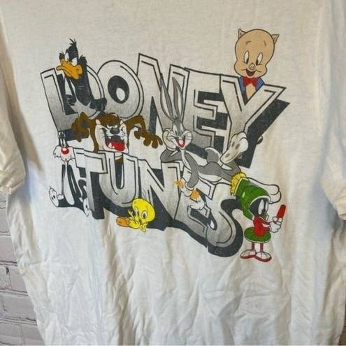 Looney Tunes  NEW cartoon graphic, retro cotton tee size Medium, unisex