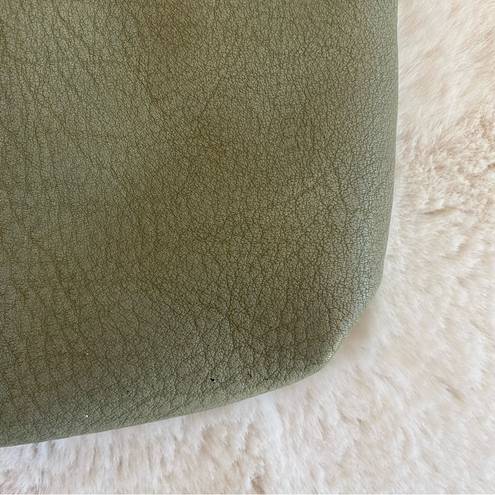 Anthropologie  Solid Lined Pebbled Faux Vegan Leather Green Zipper Clutch Pouch