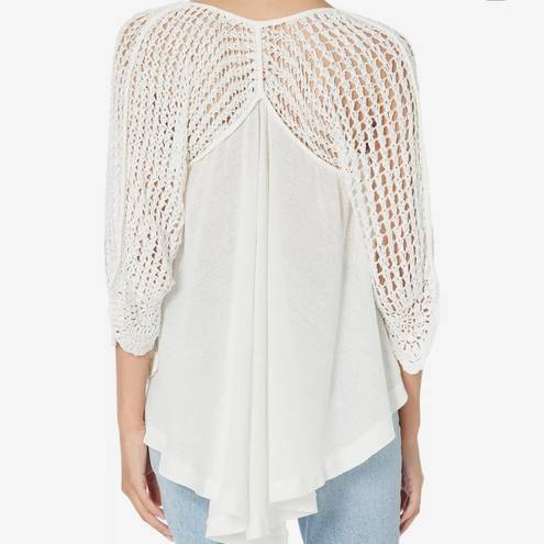 Free People Castaway Top, Size Small, New without Tag, one major callout