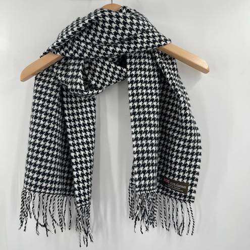 Houndstooth CASHMERE Scarf Made in Scotland  Black White Winter Outdoors Classic