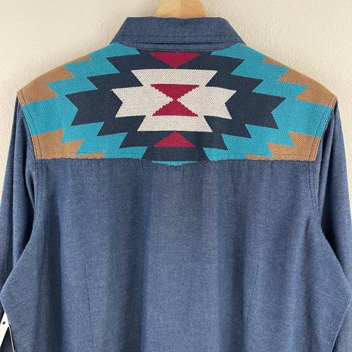 Ariat Womens Blue Southwestern Tapestry Real Vivacious Chambray Button Up Top