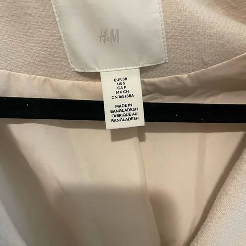 H&M  cream trench coat