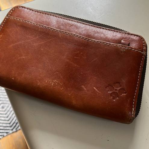 Patricia Nash Leather wallet in GUC.