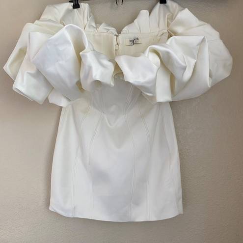 House Of CB  'Selena' Ivory Satin Ruffle Strapless Dress size medium NWOT