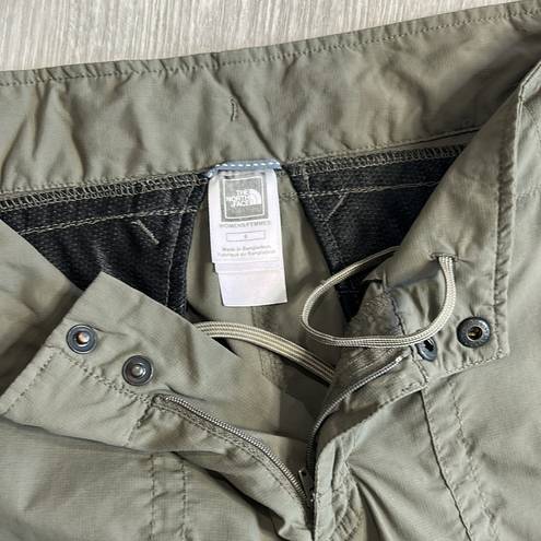 The North Face TNF  • womens capri hiking outdoor pants