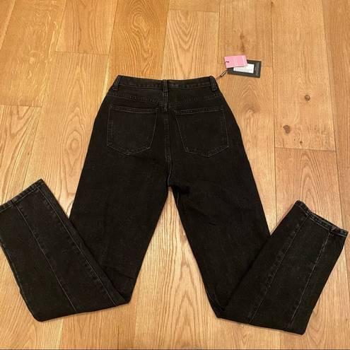 Pretty Little Thing  - Cut Out Seam Detail Straight Leg Jeans Size in Black