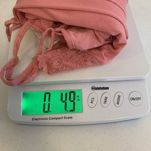 Marilyn Monroe  Women's Pink Lace Trim V Neck Chemise Nightwear Adjustable Straps