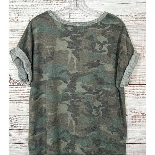 Caution to the Wind  Womens Crew Neck Short Sleeve Camo Dress Green Size Medium