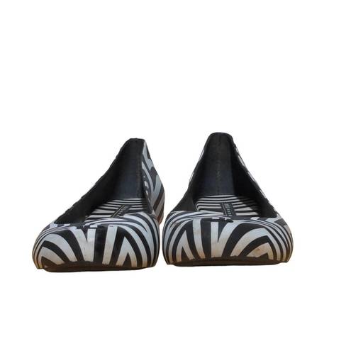 Melissa  + Gareth Pugh Womens Ballet Flats Shoes Black White Slip On Geometric 10