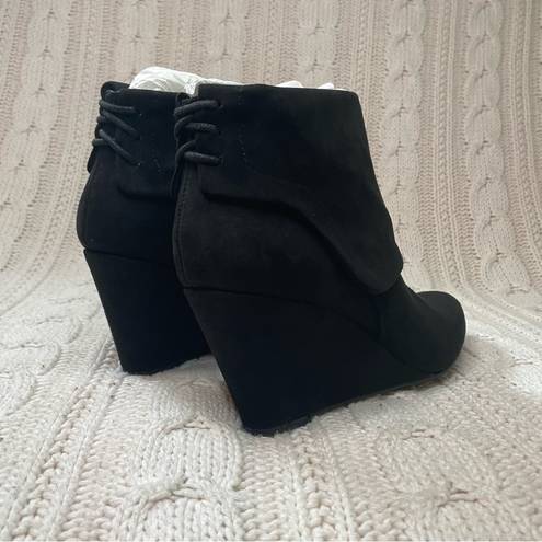 Jessica Simpson  REACA Women Pointed Toe Suede Wedge Bootie In Black