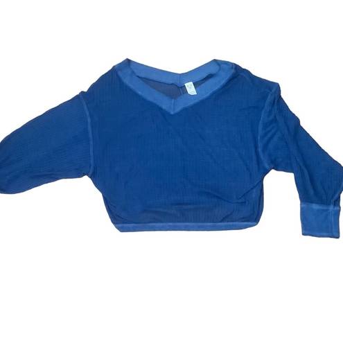 We The Free  waffle knit lightweight top domain sleeves blue crop top size small