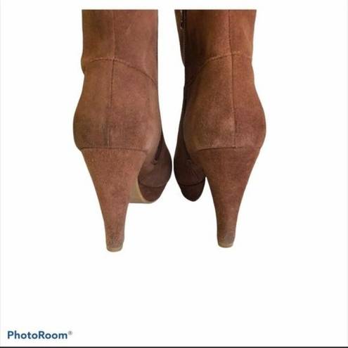 Eva & Zoe  Suede Heeled Ankle Boots Brown Size 6.5 Y2K Minimalist Mobwife Neutral