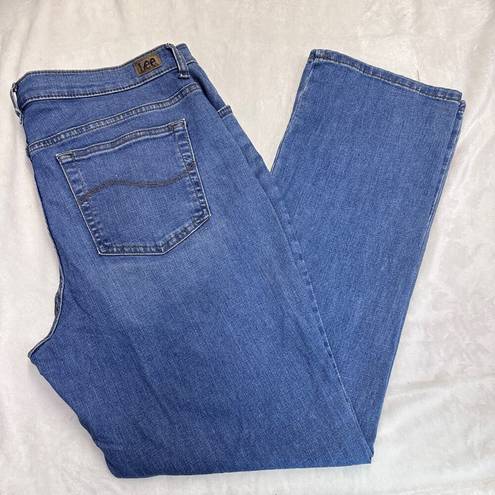 Lee  Relaxed Fit Straight Leg Plus Size 18 ^ 38x31 Blue Jeans Stretch High-Rise