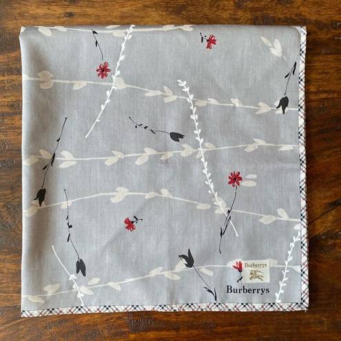 Burberry  Grey Floral Scarf with Iconic Nova Check Border Edge. NWT