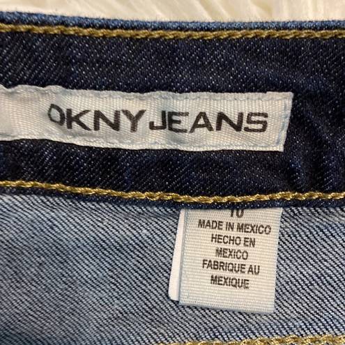 DKNY  Jeans size 10 inseam 32” BNWOT darker wash jeans
