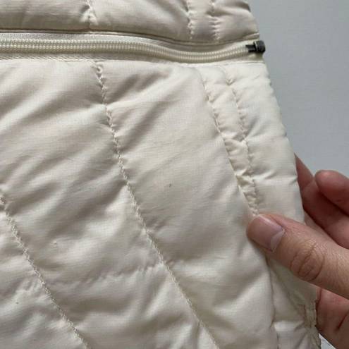 Patagonia  Size S Womens Cream Ivory Full Zip Vest Puffer Sleeveless