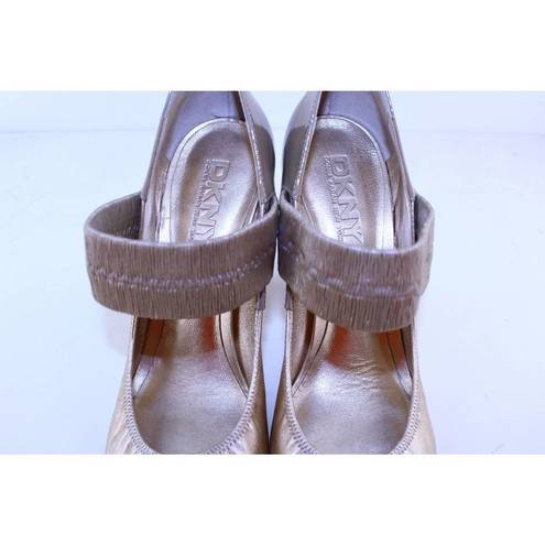 DKNY  Wynona Gold & Beige Leather Mary Jane Heels 9