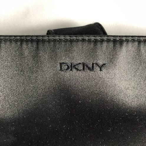 DKNY NWOT  Small Tote (Pease read description)