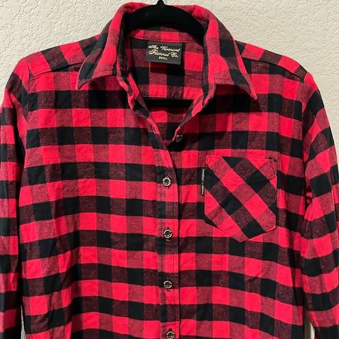 Krass&co THE VERMONT FLANNEL  Women's Classic Red Buffalo Flannel Shirt, Size S