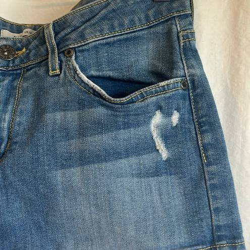 Rich & Skinny  Casual Lighter Medium Wash Low Medium Rise Denim Jean Shorts