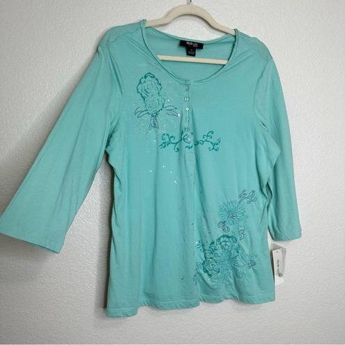 Style & Co NWT  Green Embroidered Henley 3/4 Sleeves Top