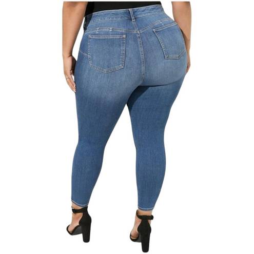 Torrid  Jeans Bombshell Skinny Medium Wash High Rise Stretch Size 24R NEW NWT