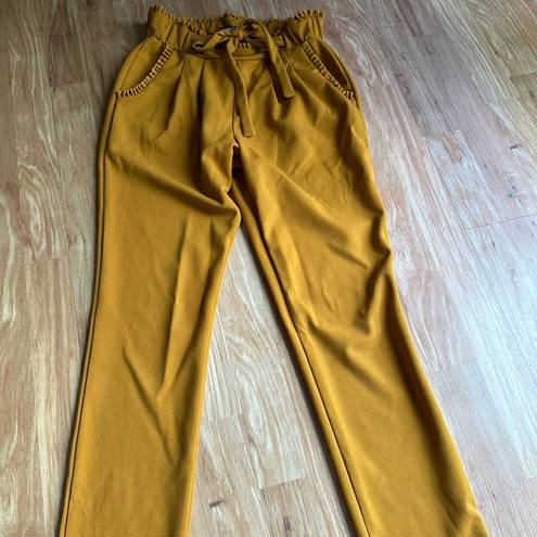 Soho Apparel Mustard yellow skinny leg high waisted pant with adjustable tie belt