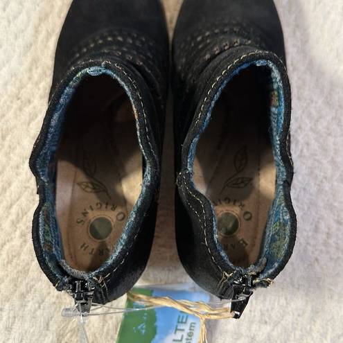 Earth Origins  NWT Black Amanda Women Booties Size 6M