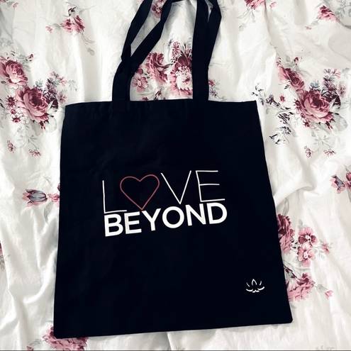 Beyond Yoga NWOT  Tote