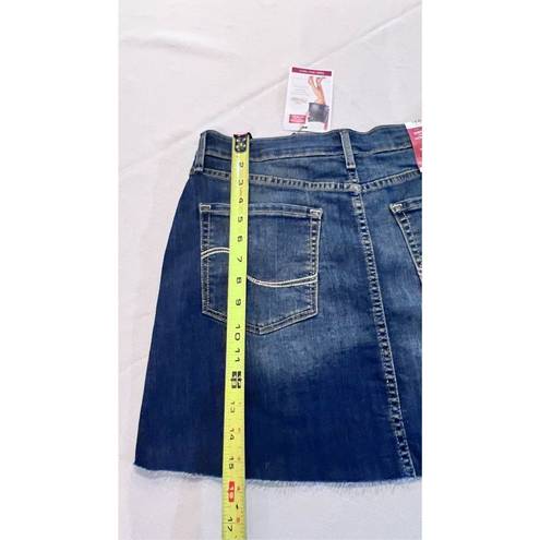 Levi’s Levi's Womens Raw Edge Straight Denim Jean Mini Skirt Blue Medium Wash Size 8