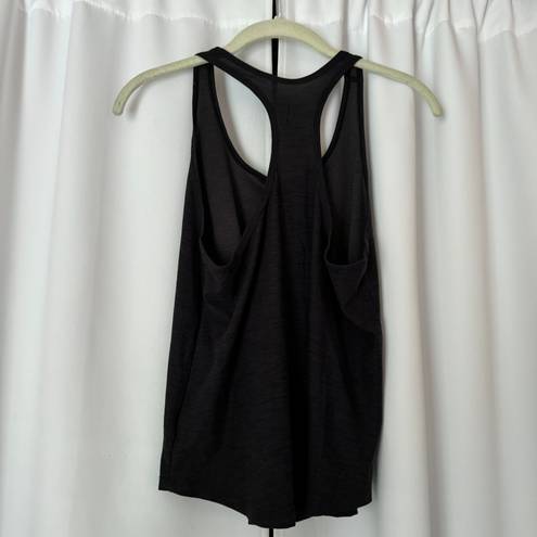 Old Navy Active Breathe On Gray Racerback Exercise Athletic Tank Top Size Small