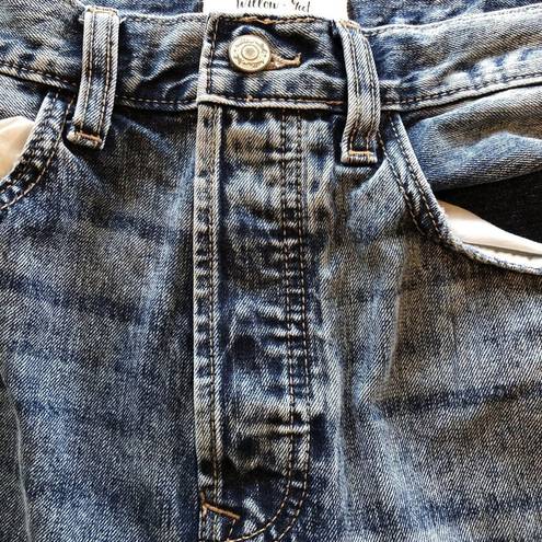 Willow + Root  Women's Size 28 The Vintage Dad Jean Distressed Straight High Rise