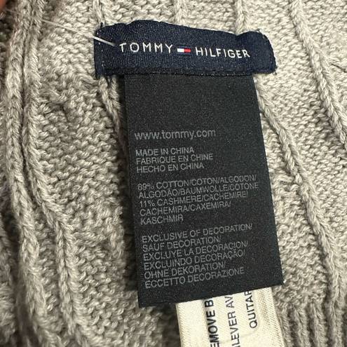 Tommy Hilfiger  Grey Cable Knit Scarf