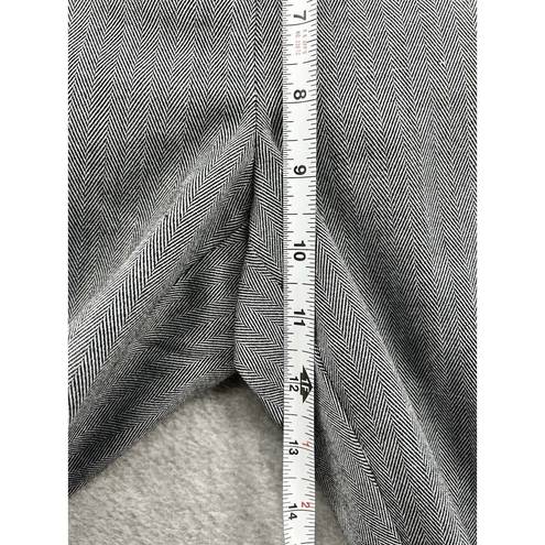 IZOD  XFG Women’s Golf Pants Size 8 Straight Leg Micro Chevron Athletic Stretch