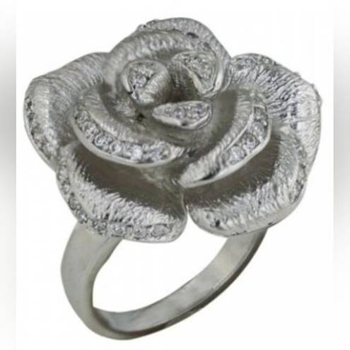 Krass&co Vera &  Brass Silver Tone & Clear Cubic Zirconia Flower Ring (5)