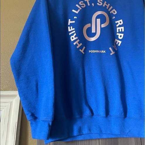 Gildan Poshmark Thrift List Ship Repeat Graphic Crewneck  Sweatshirt