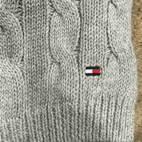 Tommy Hilfiger  Grey Cable Knit Scarf