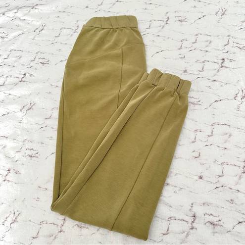 Lululemon Softstreme Relaxed High-Rise Pant Jogger Bronze Green Size 4