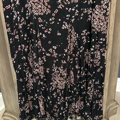 Free People  back seat glamour floral skirt size 4