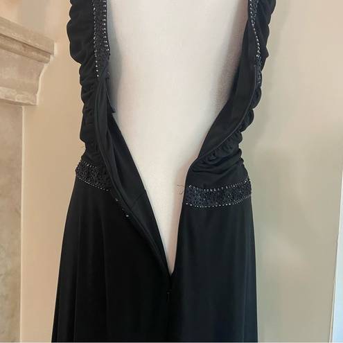 Laundry by Shelli Segal  Black Ruched Beaded Women Size 4 Formal Maxi Dress Gown