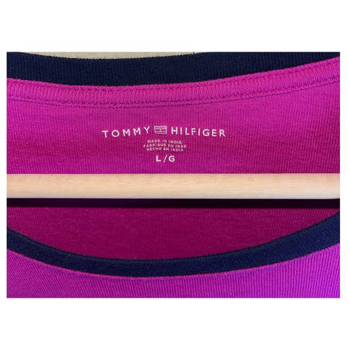 Tommy Hilfiger  T-Shirt Womens Size L Purple Brand Print Logo Round Neck Knit