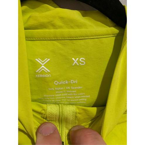 Xersion High Visibility Rain Jacket--NEW Green 2 Tone w/Hood Zipper L/S XSmall