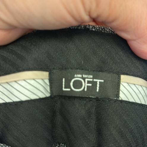 Loft dress pants size 2. Excellent condition wide leg.
