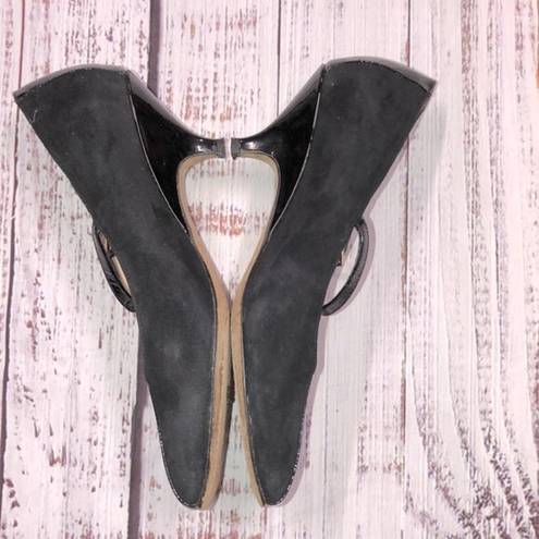 Kate Spade  black suede kitten heels size 6