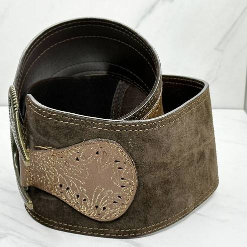 Chico's  Wide Brown Genuine Leather Suede Stretch Cinch Belt Size Medium M Womens