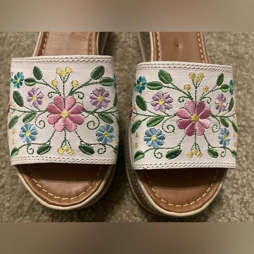 Women’s Mexican Colorful Floral Leather Slip