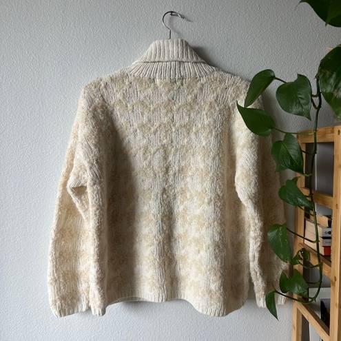 Jones New York Vintage  Hand Knit Turtleneck Sweater